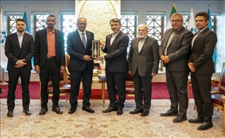 From gold to agriculture; Isfahan and Khartoum's roadmap